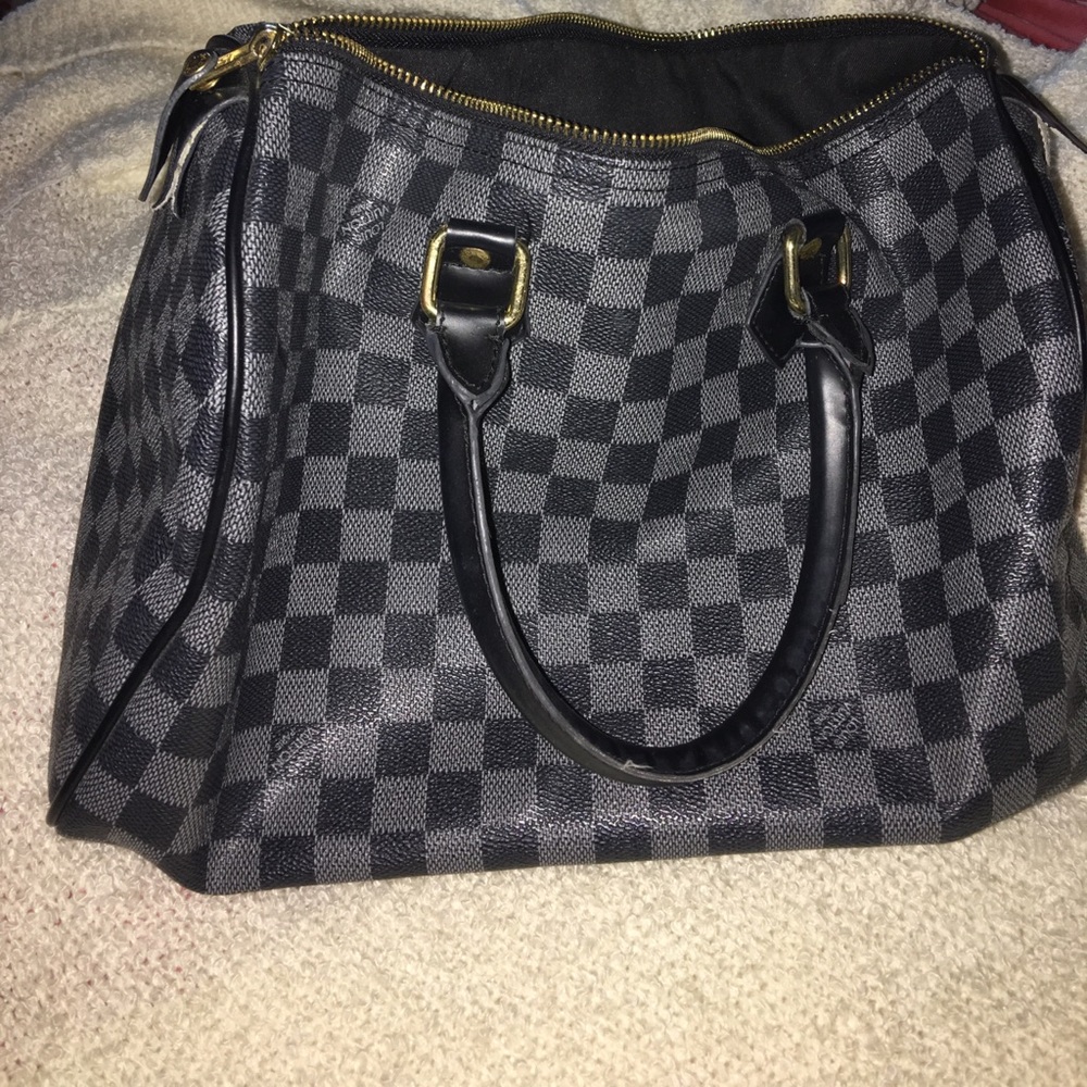 Super cute, trendy, every day bag!