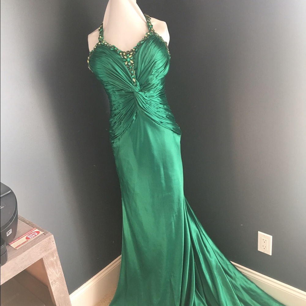 Ball gown