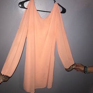 Coral long sleeve dress🌸