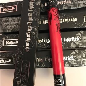Kat von d liquid Matte lipstick 💄 Double dare