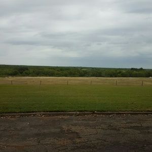 Meet your Posher, Eva