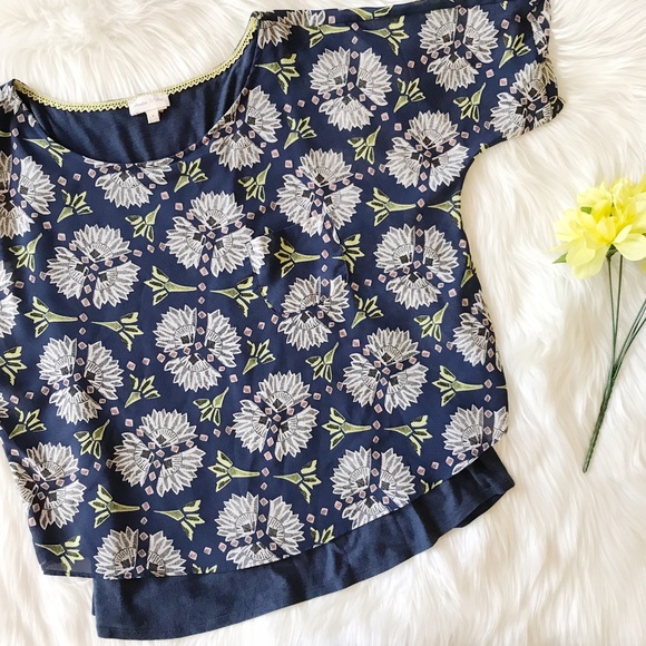 Anthropologie Tops - •Anthropologie• Meadow Rue blouse ✨