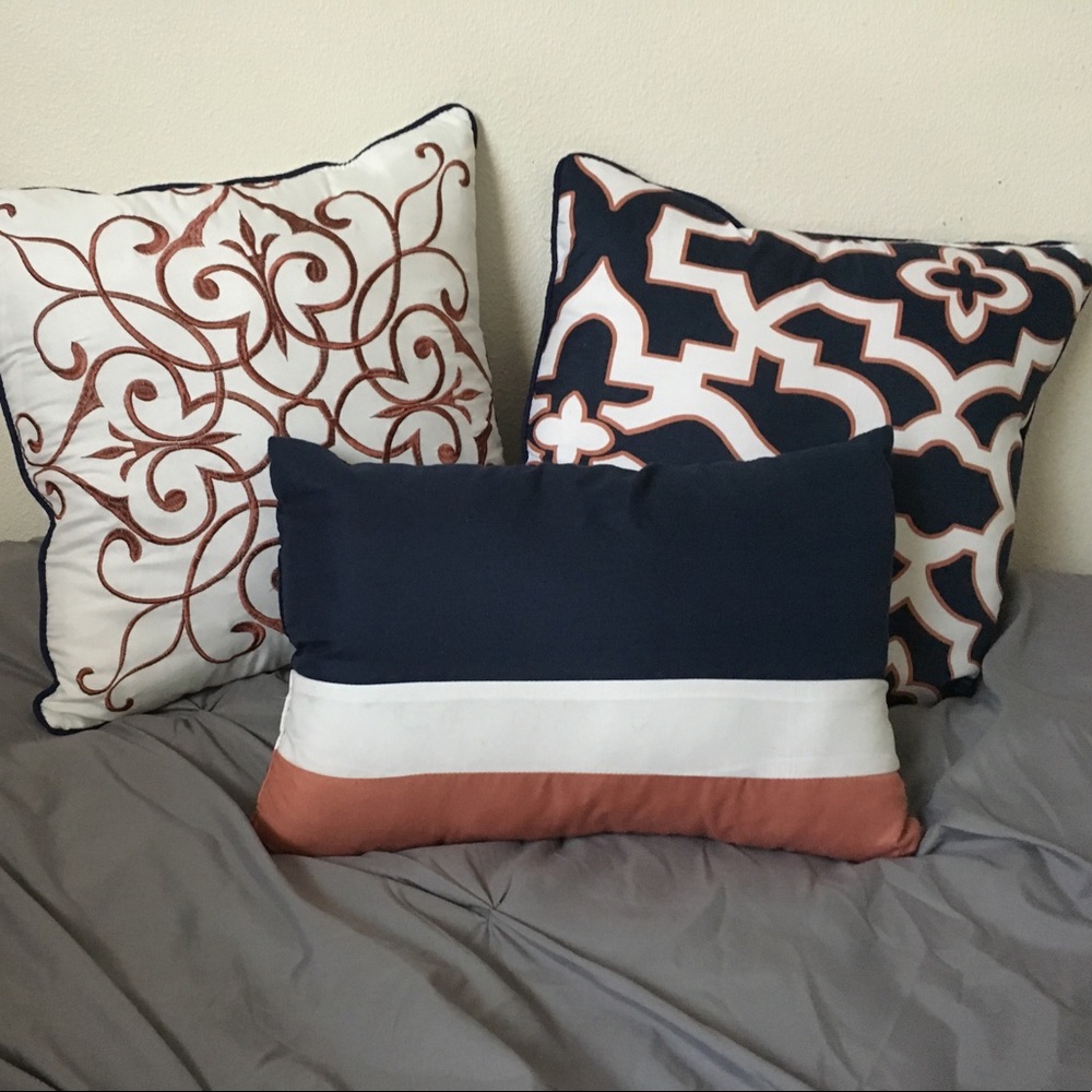 Decorative Pillows