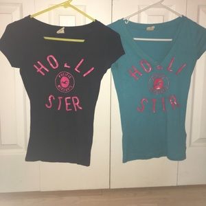 2 v neck t-shirts