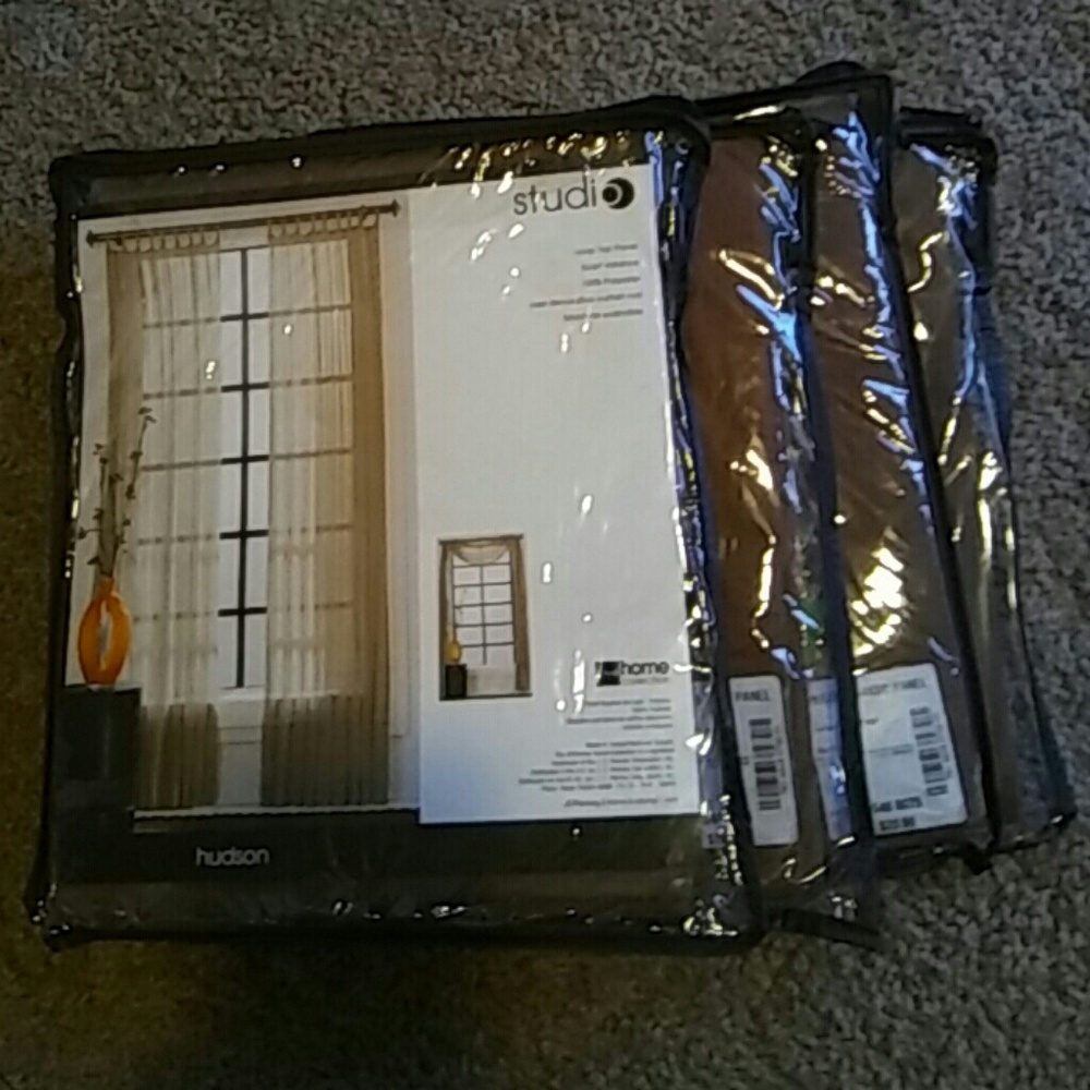 *sold* 4 brand new curtain panels