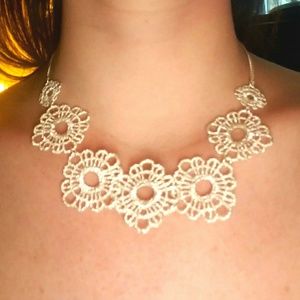 Necklace that looks like lace