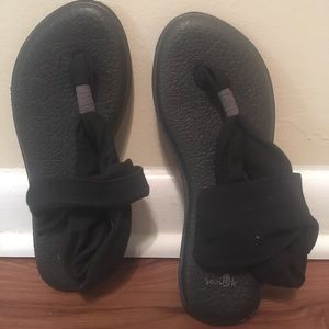Sanuk sandals