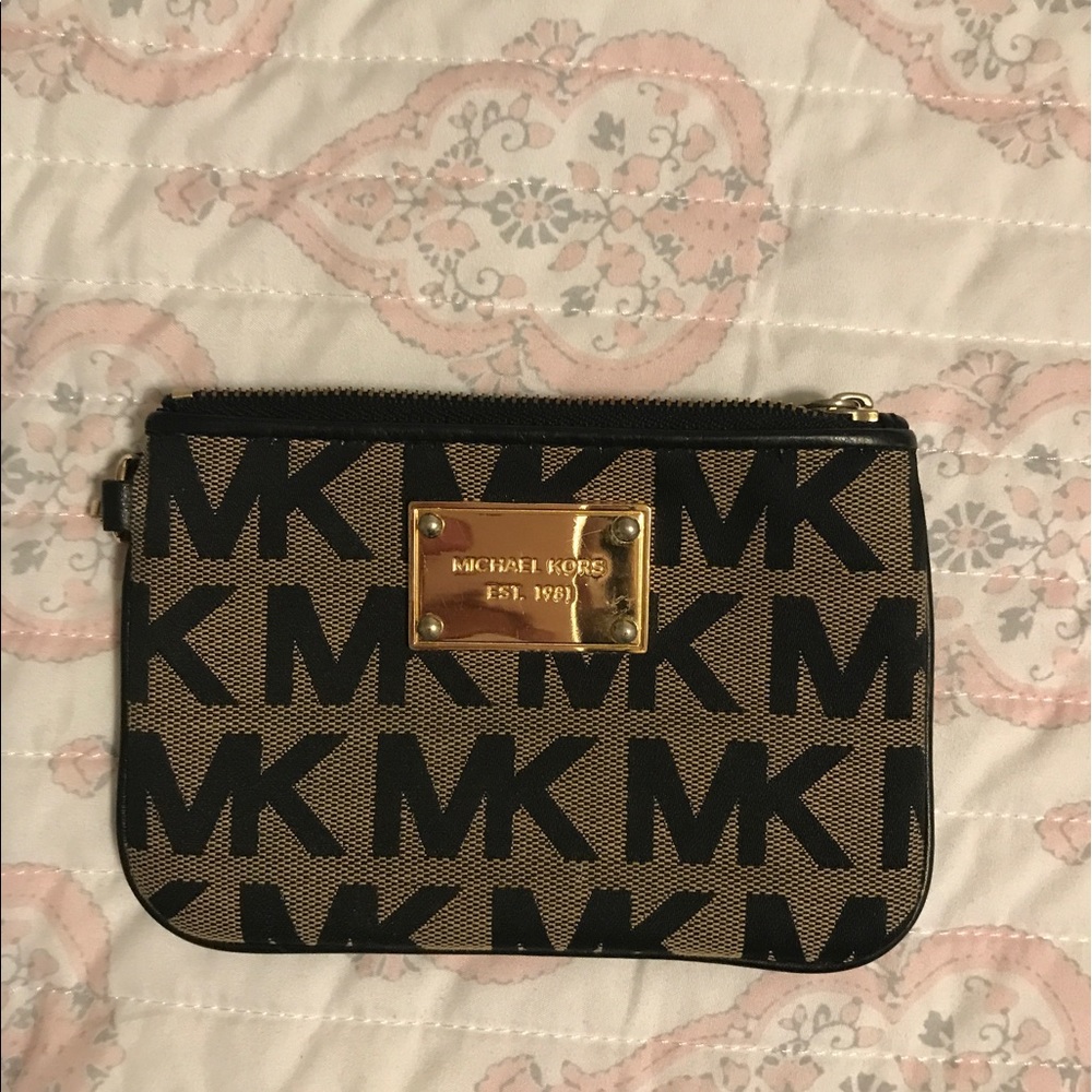 Michael Kors Wristlet