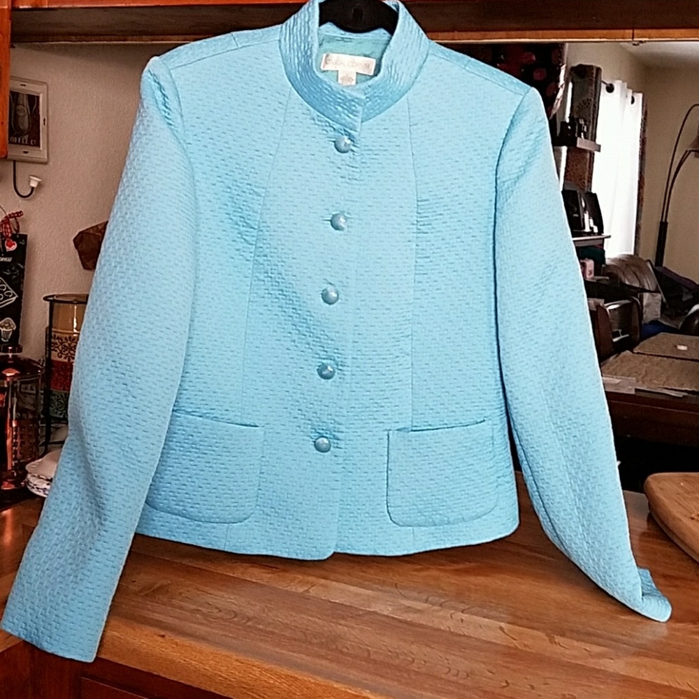 Blue w/pockets blazer