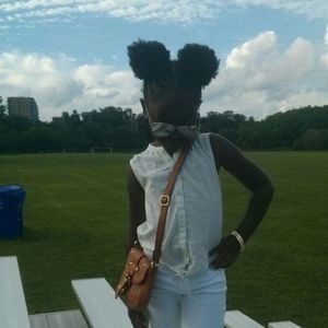 Meet your Posher, Angela