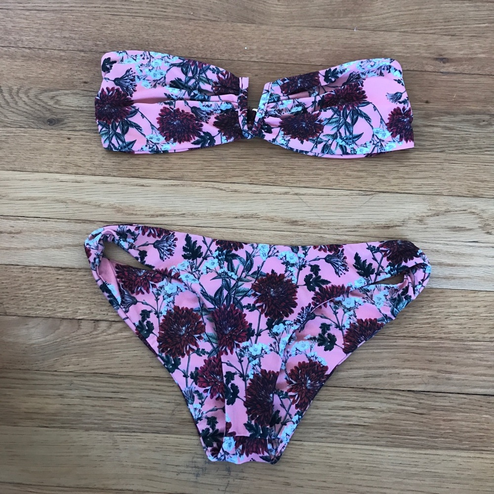 Beach Riot strapless bikini