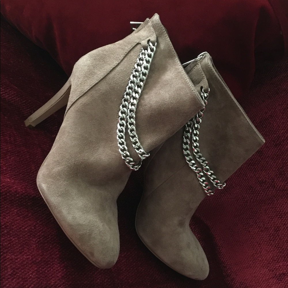 Dolce Vita Booties Size 7.5
