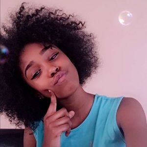 Meet your Posher, Triniti