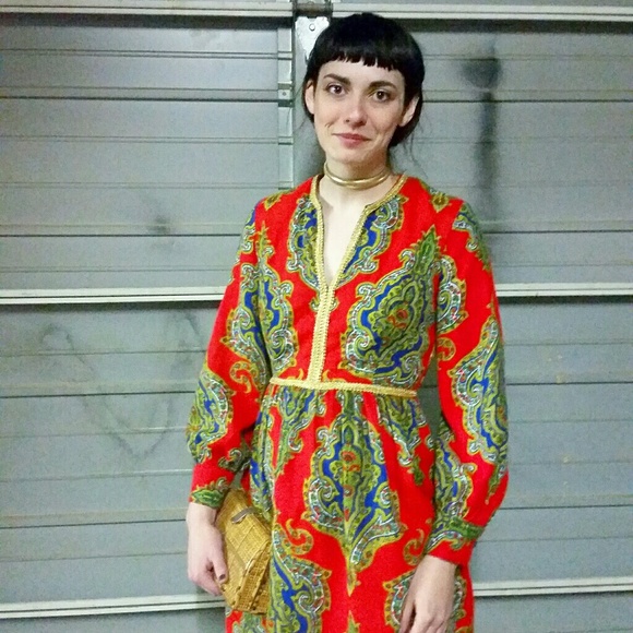 Meet your Posher, Jocelynn - Picture 3 of 5