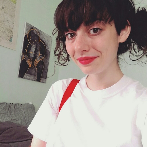 Meet your Posher, Jocelynn - Picture 4 of 5