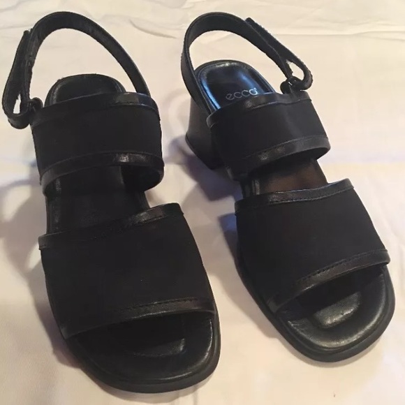 Sold - Picture 3 of 8