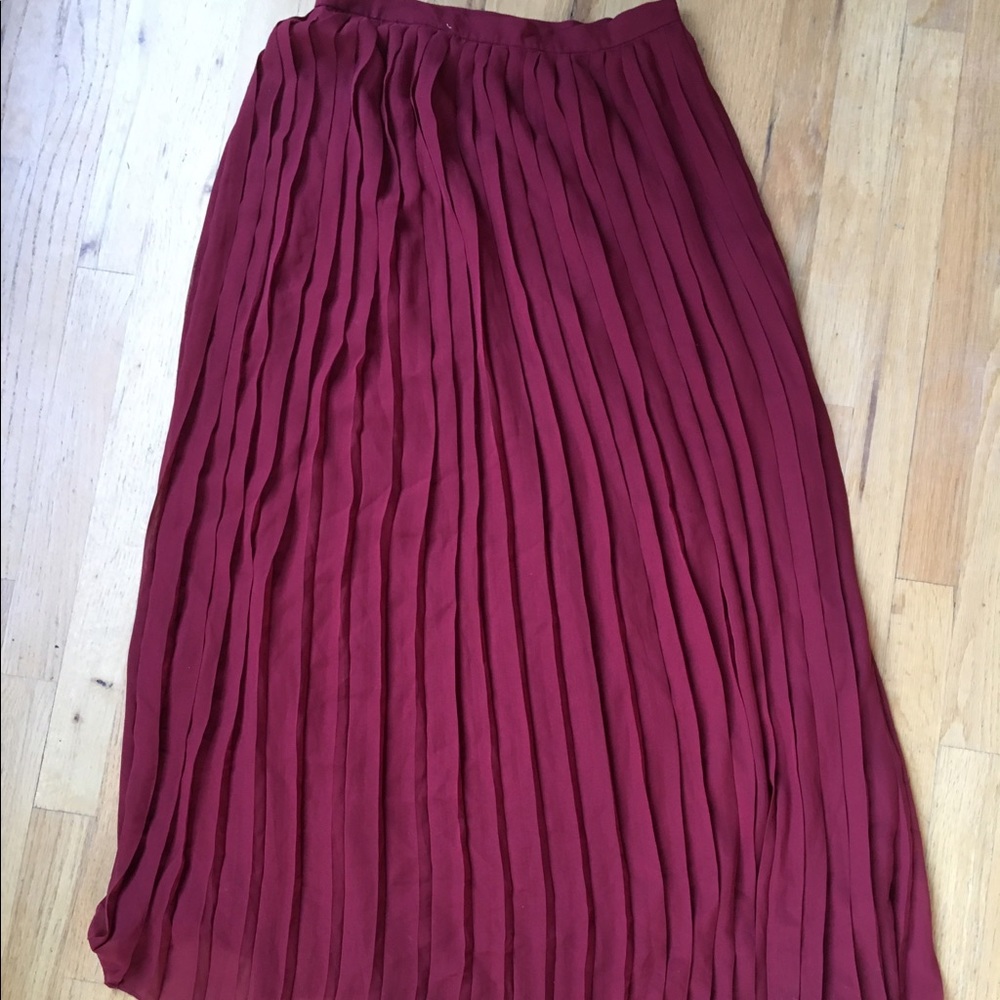 Urban Outfitters Accordion Maxi Skirt