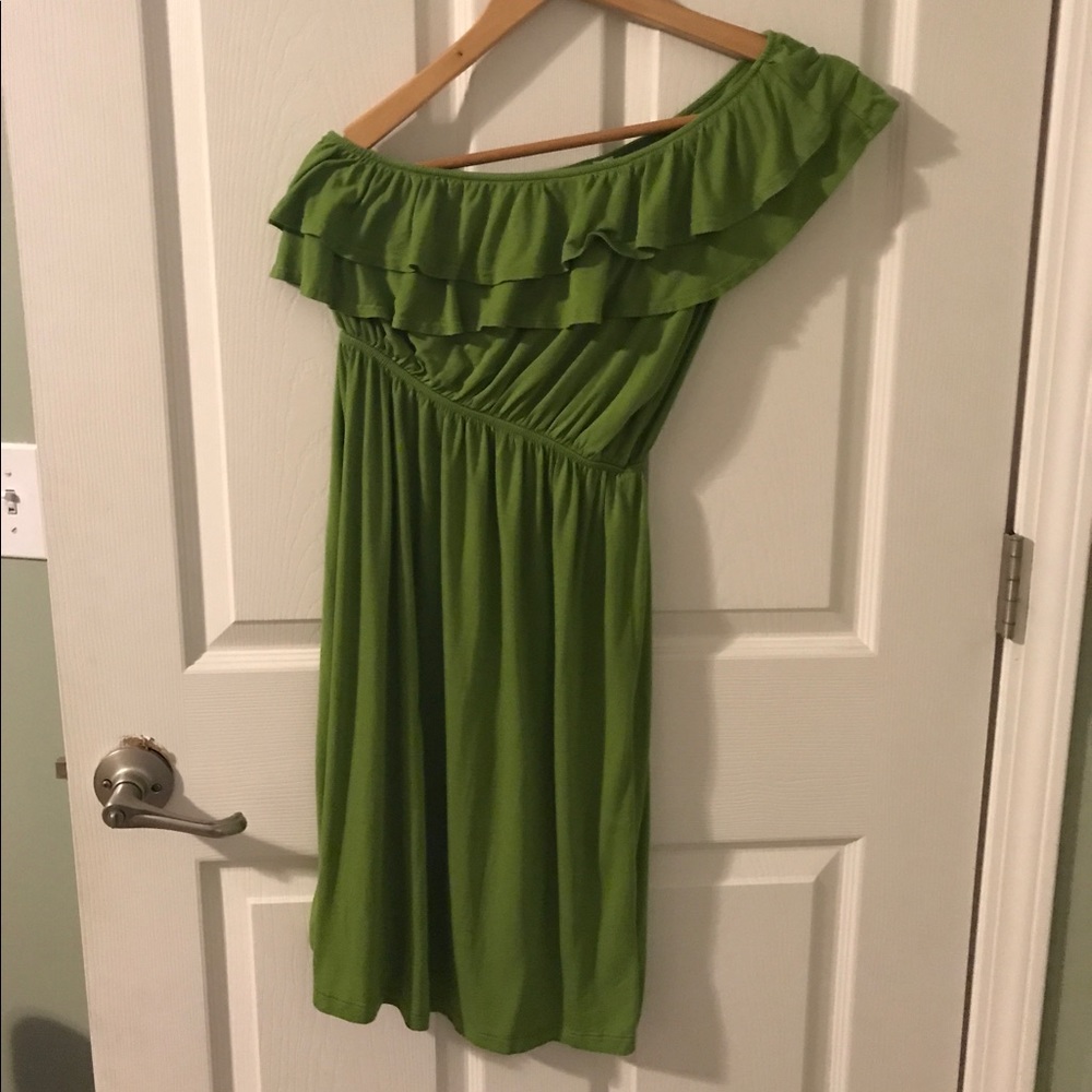 One shoulder summer dress 👗