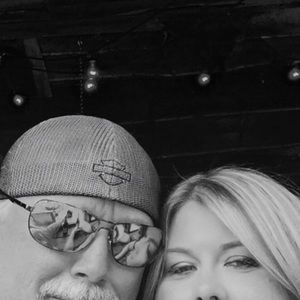 Meet your Posher, Buddy