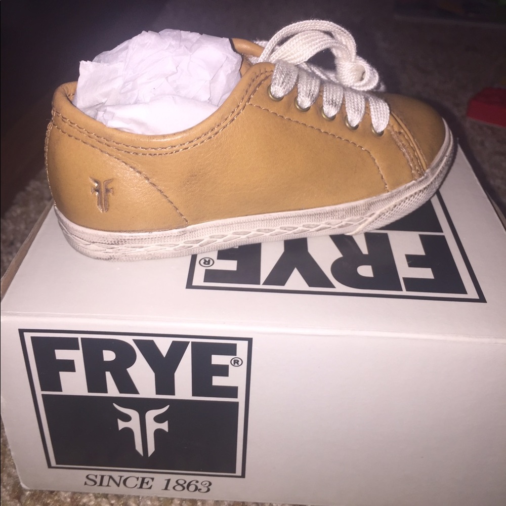 Toddlers shoes