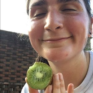 Meet your Posher, Joanna