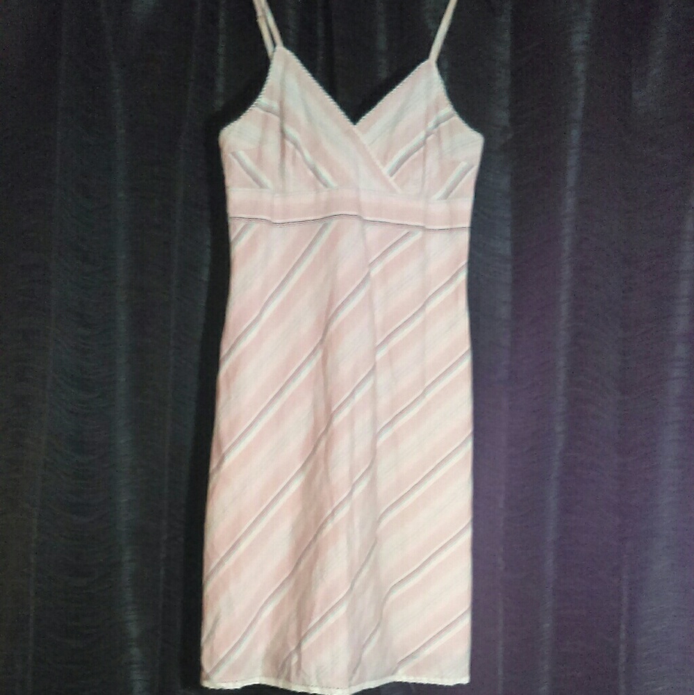 Old navy pink and white stripes 100% cotton dress