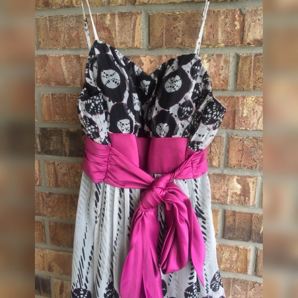 Max and Cleo size 12 spaghetti strapped dress - Picture 2 of 6