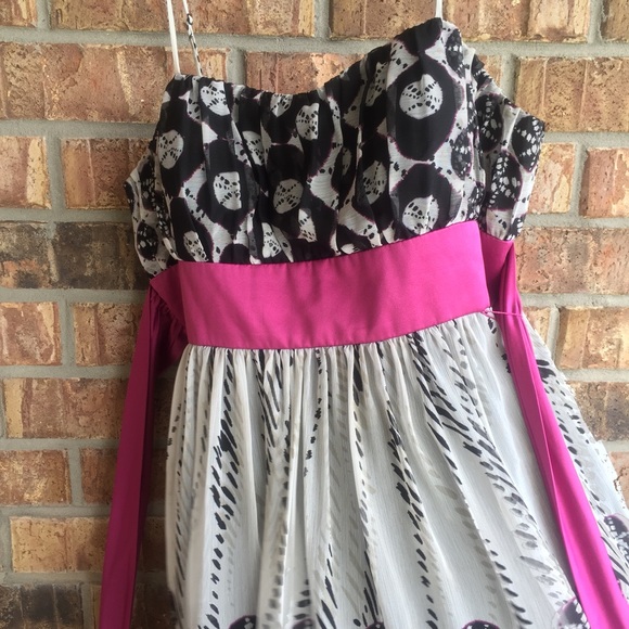 Max and Cleo size 12 spaghetti strapped dress - Picture 5 of 6