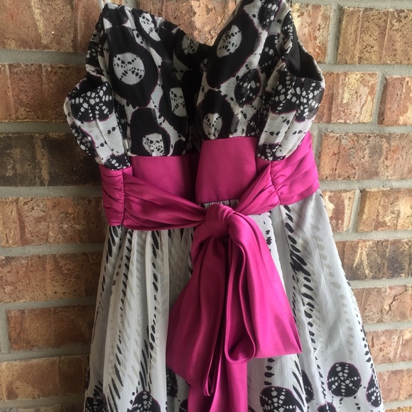 Max and Cleo size 12 spaghetti strapped dress - Picture 6 of 6