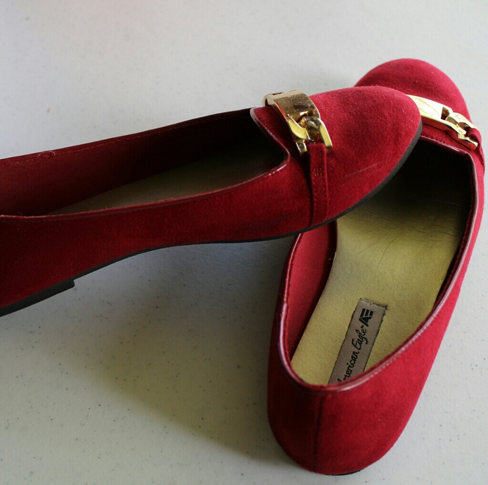 Red American Eagle Flats