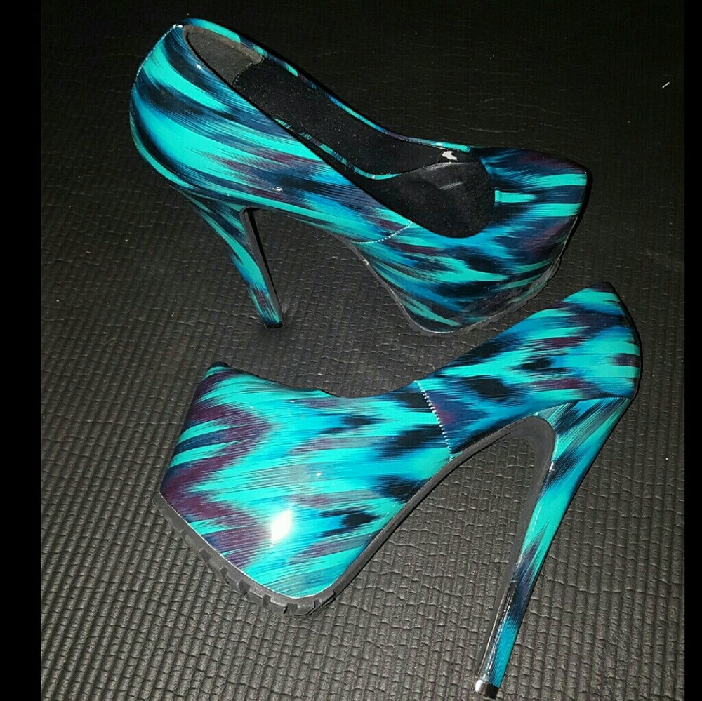 *Super Sexy High Heels*