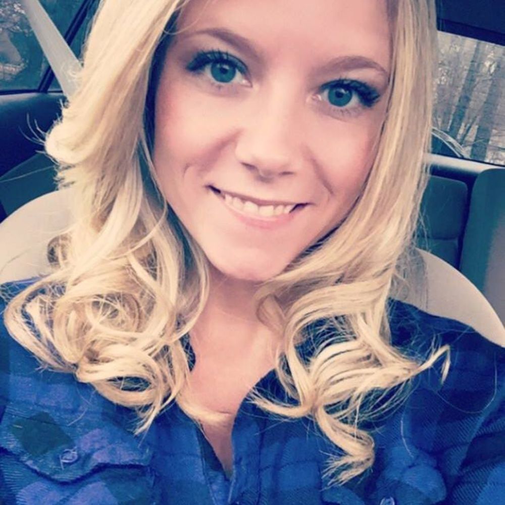 Meet your Posher, Christina