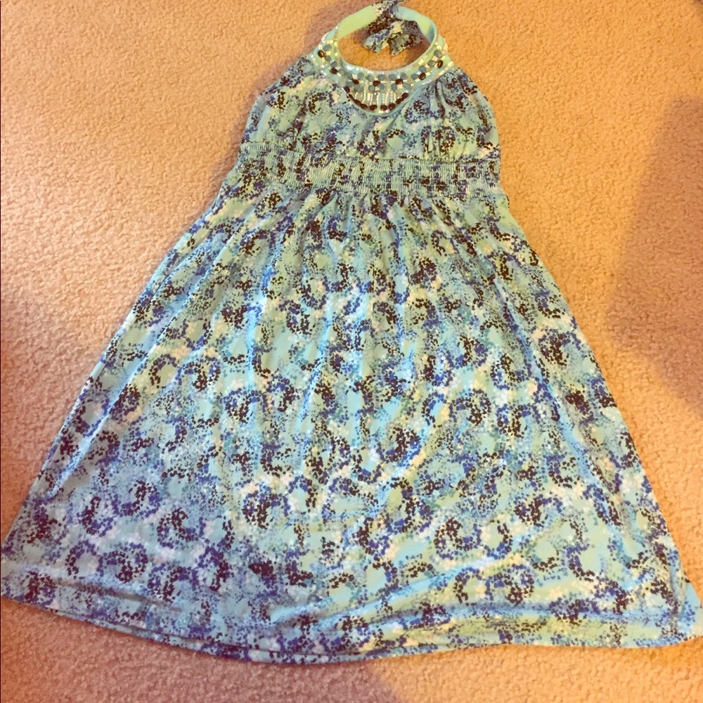 Large  dress