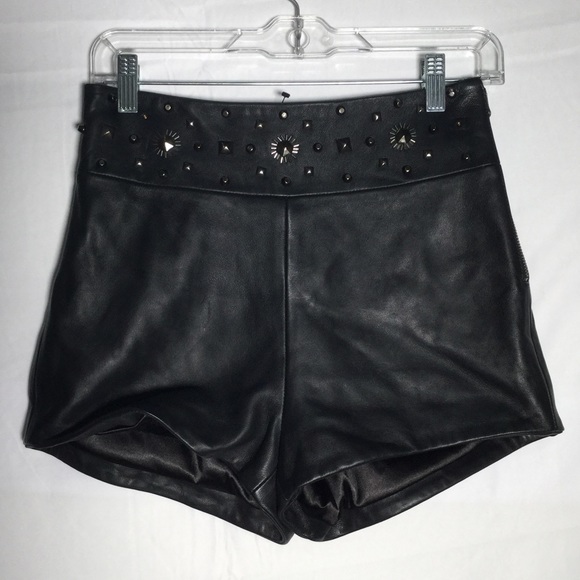 M-184 Decor of the Matter Studded - Picture 5 of 5