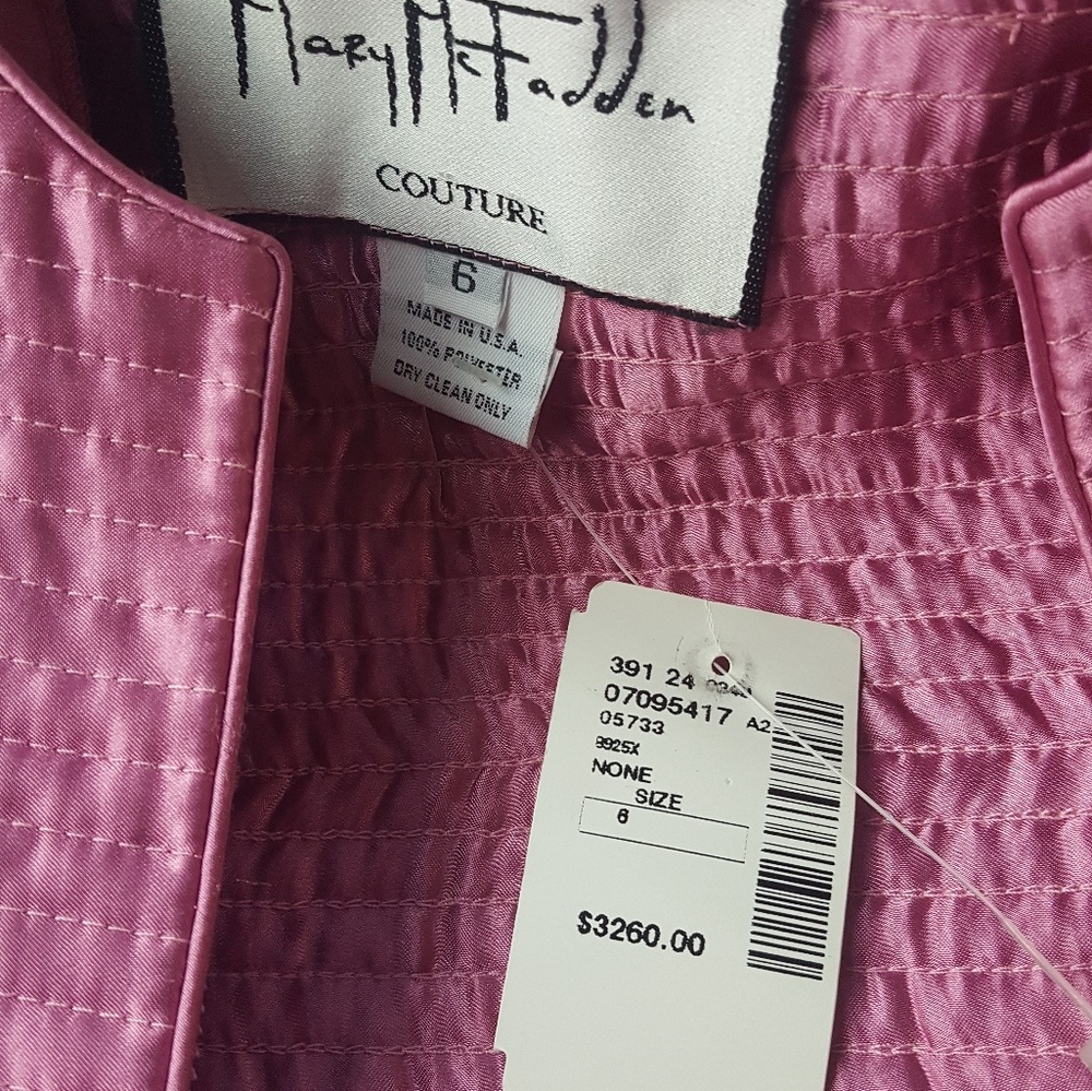 Mary Mcfadden couture 2pc suit