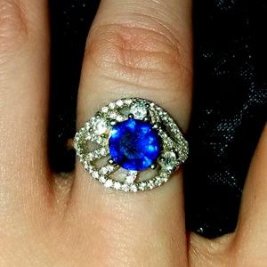 Blue ring size 8