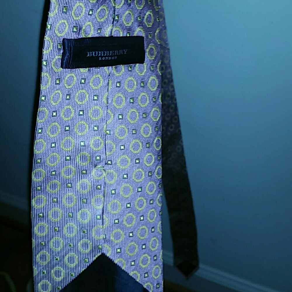 Burberry tie