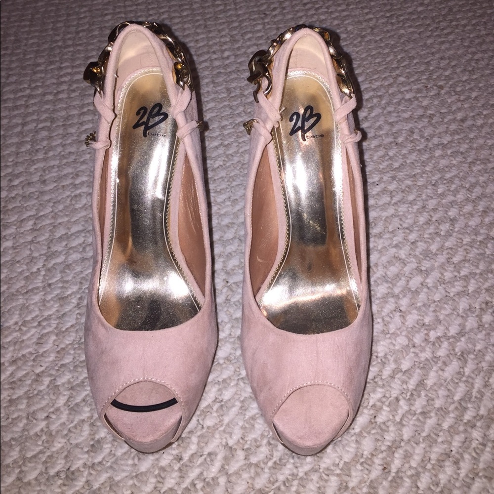 Bebe pale pink suede heels.