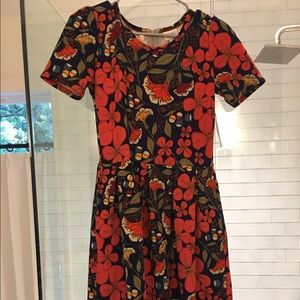 NWOT Lularoe Amelia