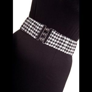 Hell Bunny Gingham Stretch Waist Belt Sz M