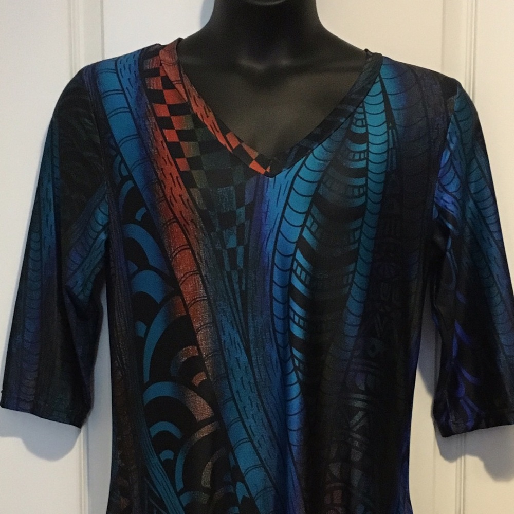 XL Multicolored V-Neck Tunic 3/4 Sleeves
