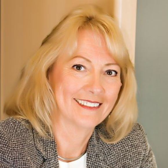 Meet your Posher, Ruth - Picture 1 of 1