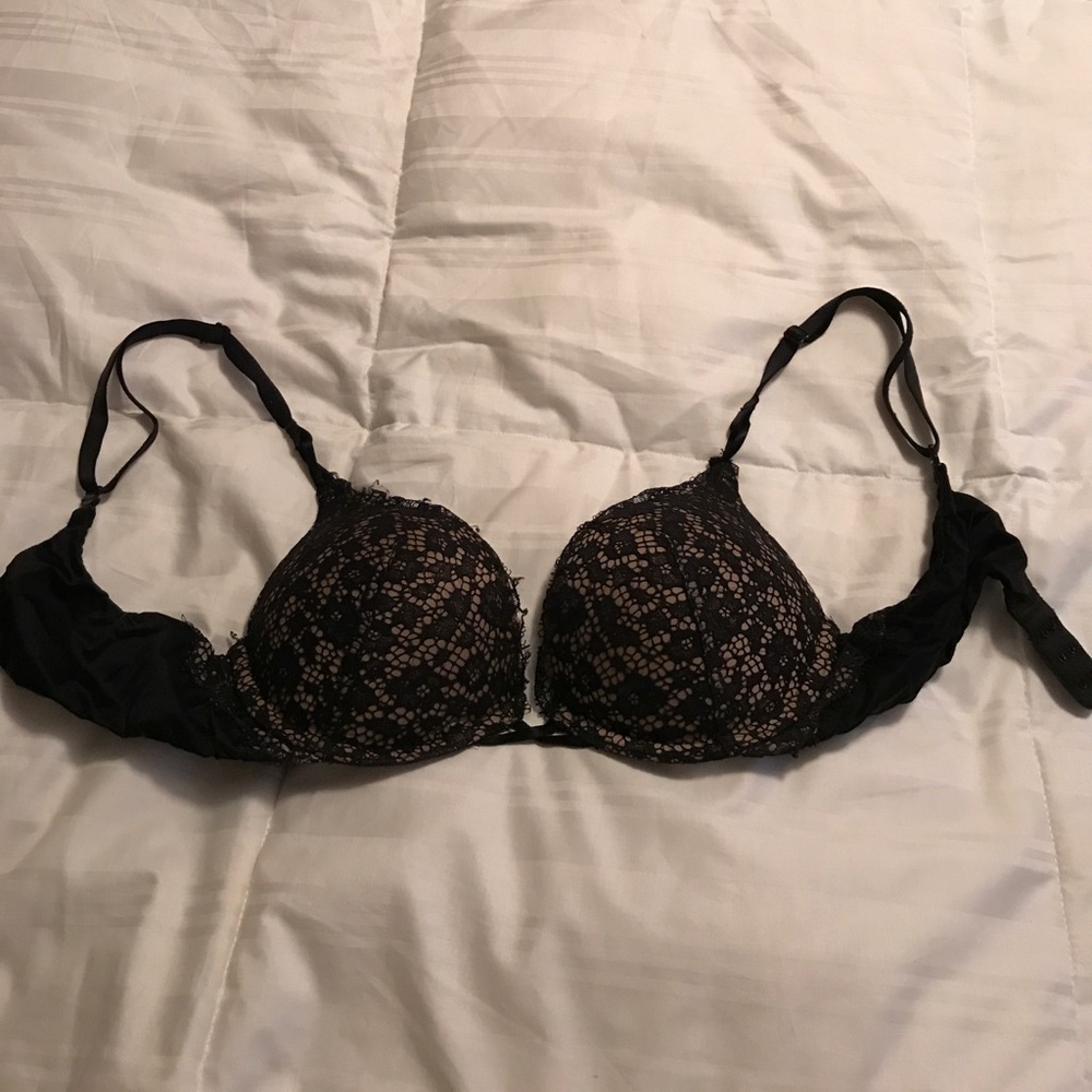 34A Very Sexy Plunge Bra