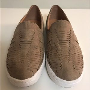 Slip on Sneakers