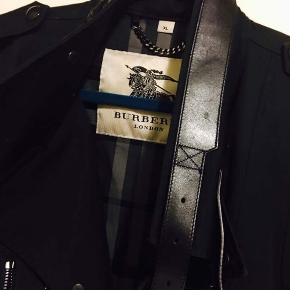 Trench Burberry authentic! Price fixed - Picture 3 of 4