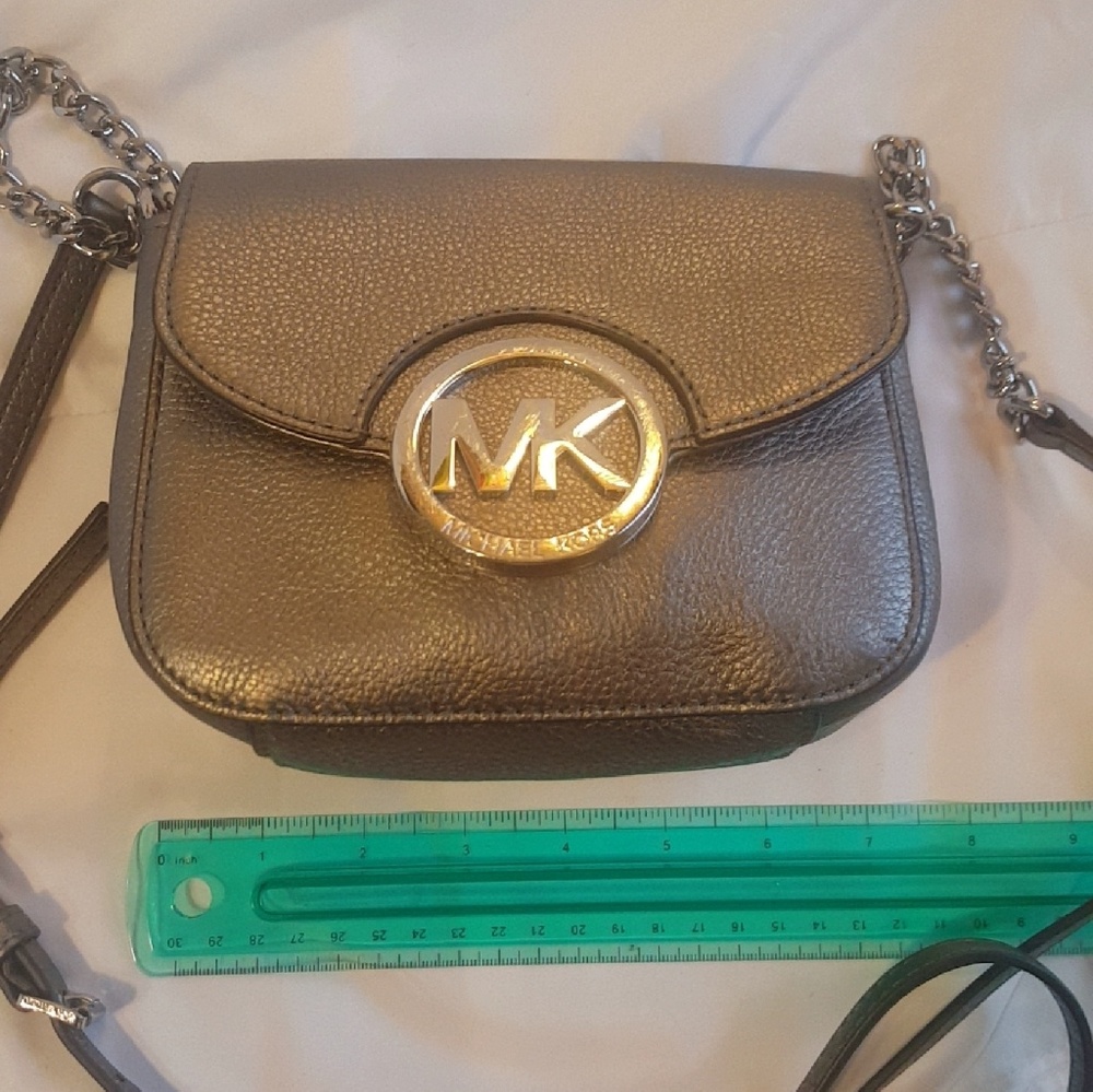 🚫 SOLD 🚫 Michael Kors Fulton Crossbody - Picture 4 of 5