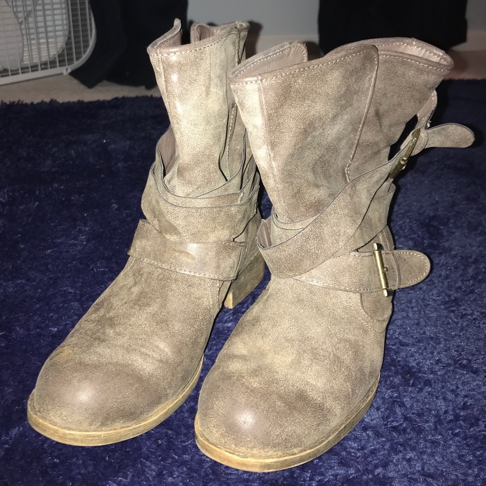 Grey Mid Boots - Picture 2 of 2