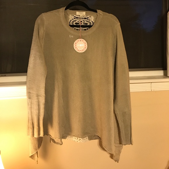 Umgee long sleeve shirt small - Picture 1 of 3