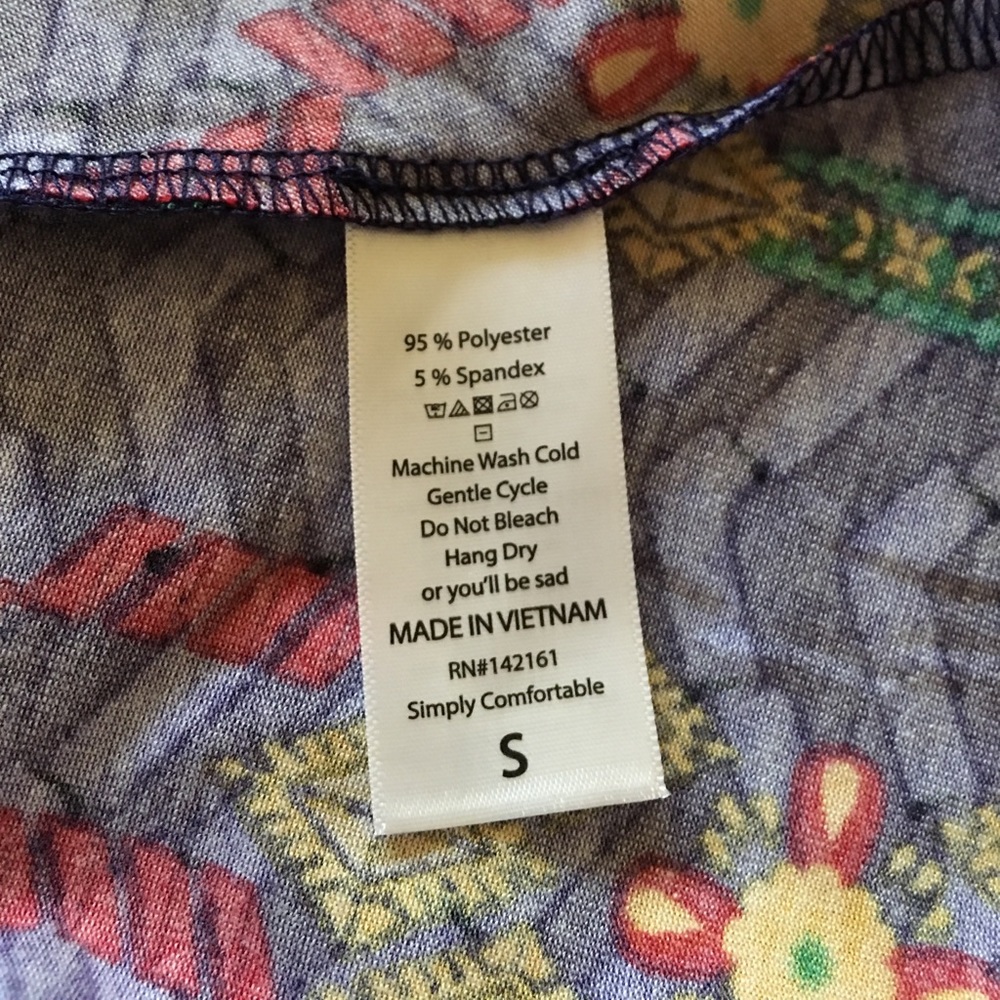 LULAROE CARLY PURPLE JEWEL TONE - Picture 4 of 7