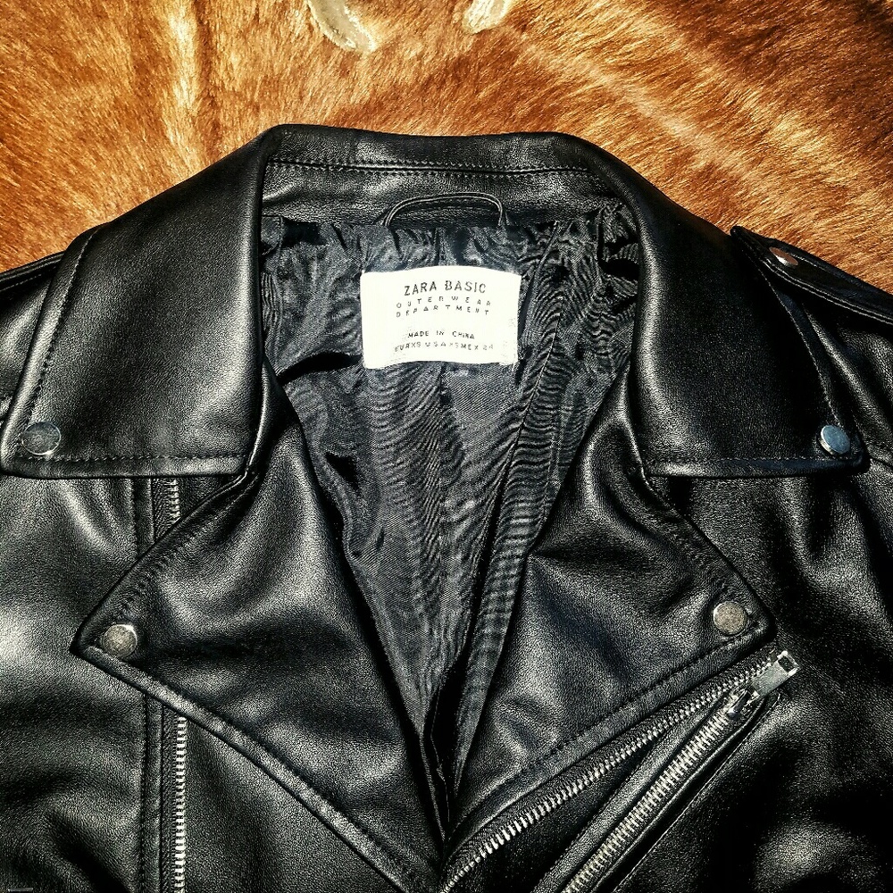 ZARA Basic Motorcycle Jacket *like new condition*